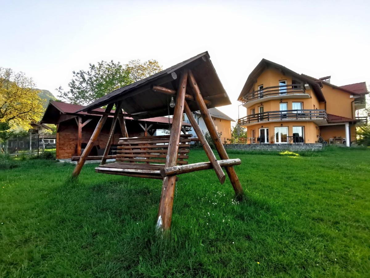 Отель Tamara House Бран Экстерьер фото